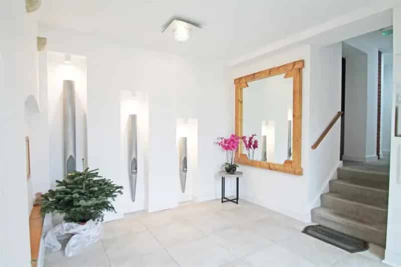 2 Bedroom Flat in Renovated Victorian Church