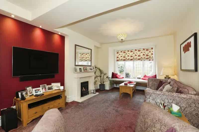 Stunning 4-Bedroom Victorian Home in Mobberley Knutsford