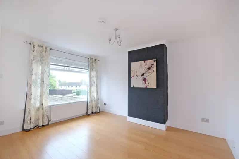 Spacious 2-Bed House in Sheddocksley Aberdeen