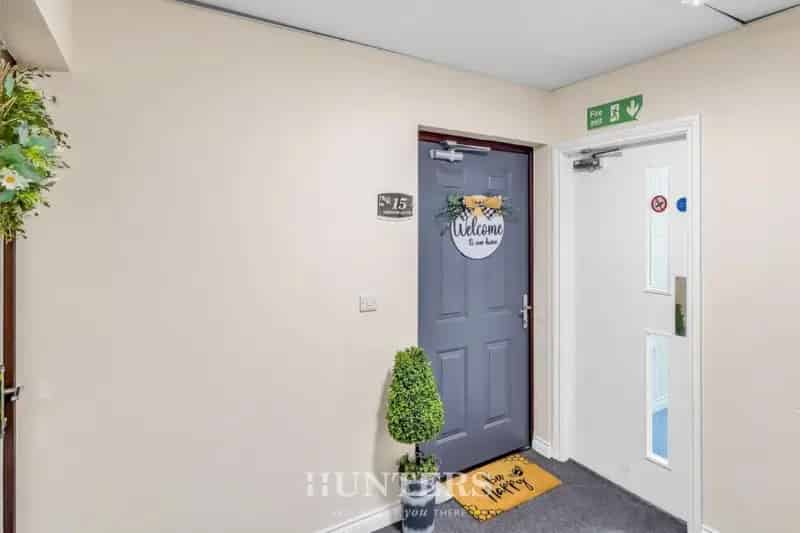 2 Bed Flat for Sale Near Amenities and Transport
