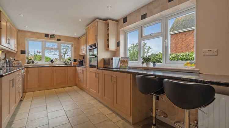 Detached House for sale with 5 bedrooms, Mill Lane Twyford, Buckinghamshire