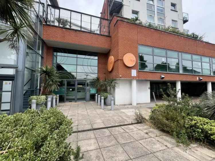 16733 Sq Ft Commercial Space for Media Businesses