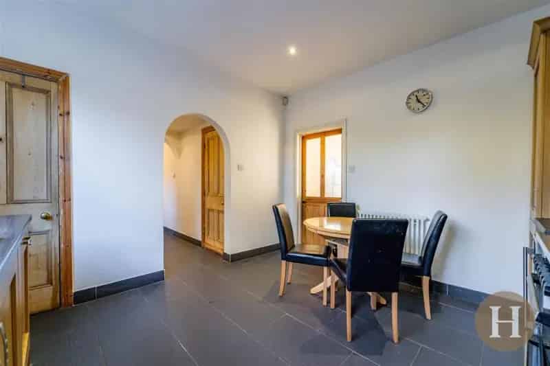 3 Bedroom End Terrace House for Sale Moor Pool Estate