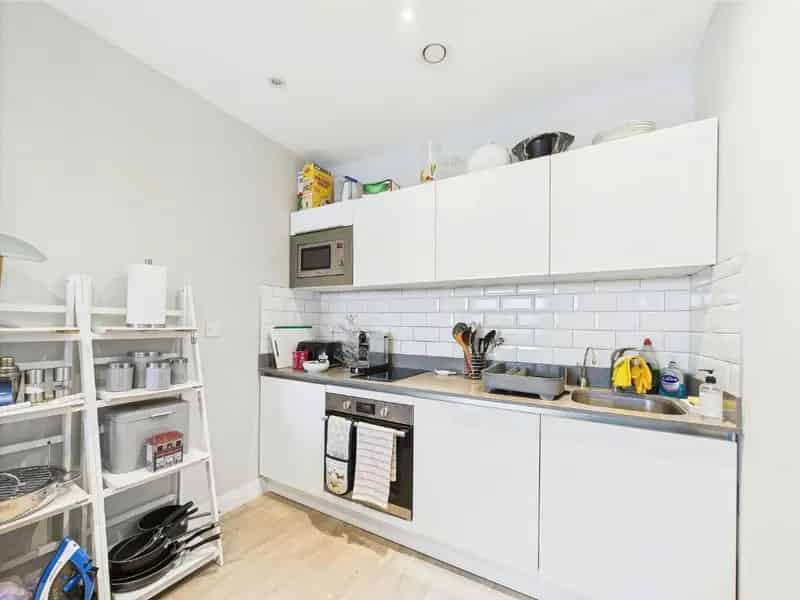 1 Bed Apartment Near Rickmansworth Station