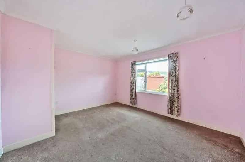 2 Bed House For Sale Detached Bungalow Modernisation Redevelopment Potential