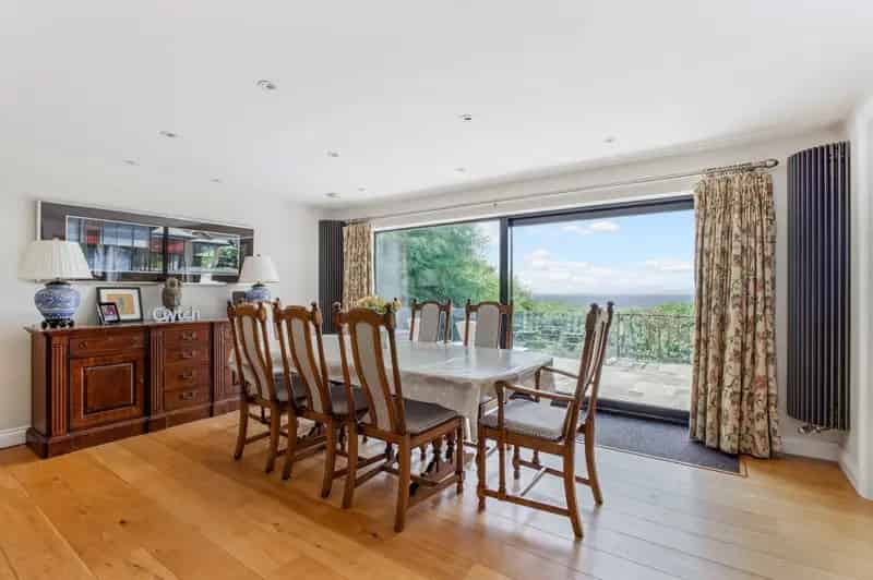 4 Bedroom Detached Bungalow with Annexe and Stunning Views