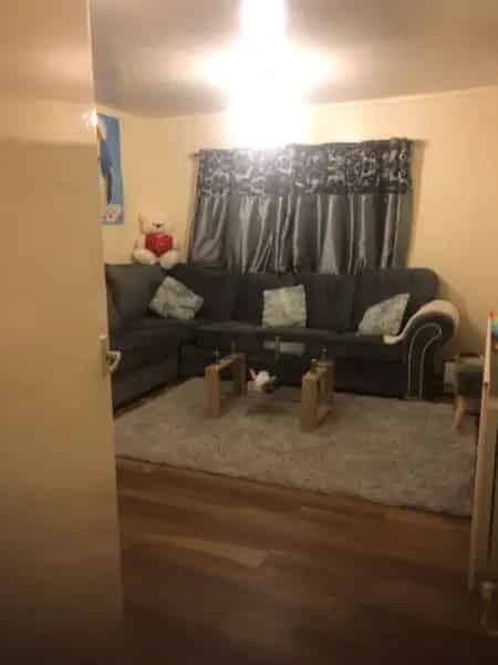 Flat House Two Living Rooms Good Condition