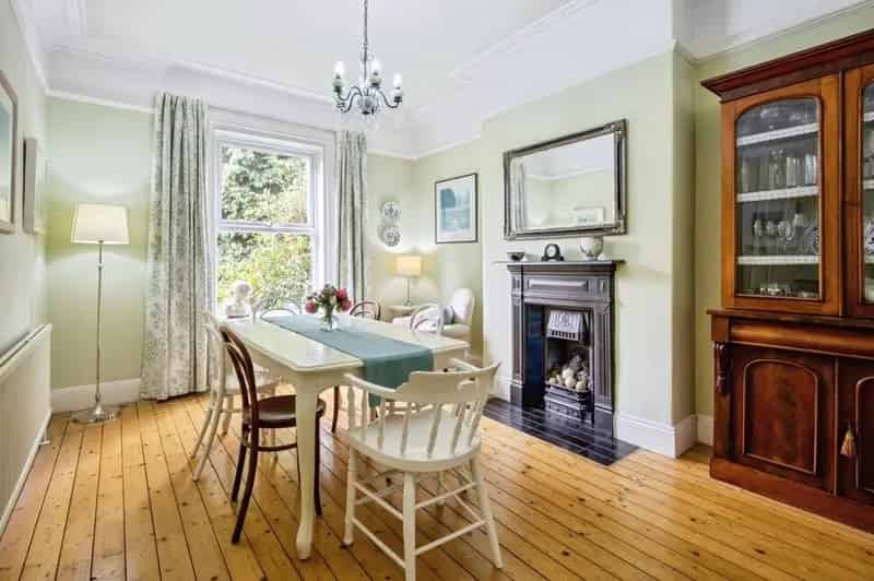 4 bedroom Semi Detached House for sale, Crossgates, West Yorkshire, LS15