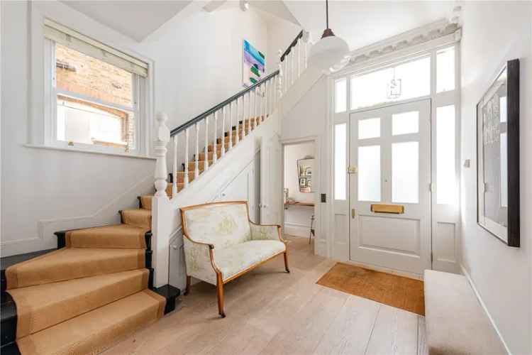 5 Bedroom House in London Near Queens Park