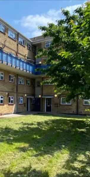 St James Street Property Near Walthamstow Station