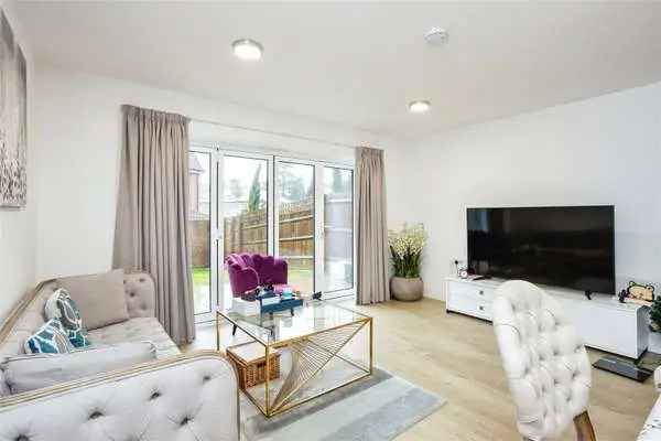 Sovereign Place, Tunbridge Wells, Kent, TN4 8FL | Property for sale | Savills