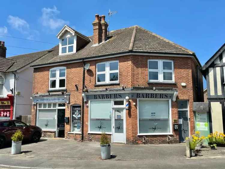 2 Bedroom Flat for Sale Lyminge Kent