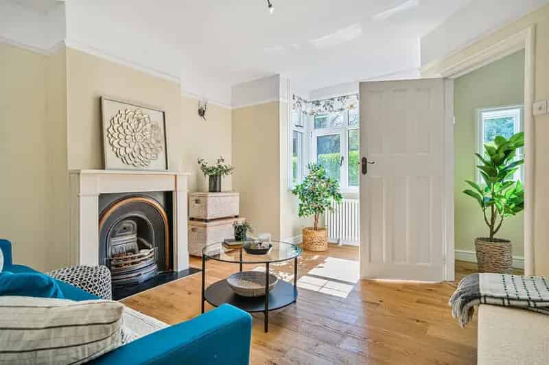 5 Bedroom Detached House for Sale Ogbourne St George