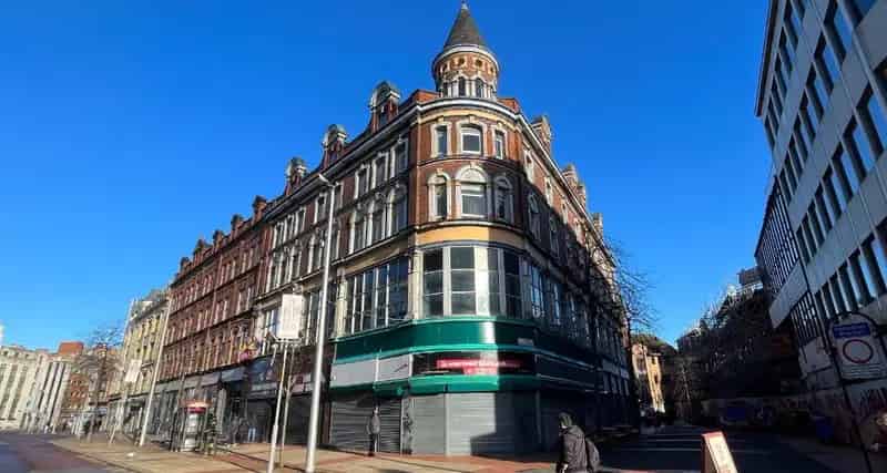 Commercial property For Rent , Mole Valley, England