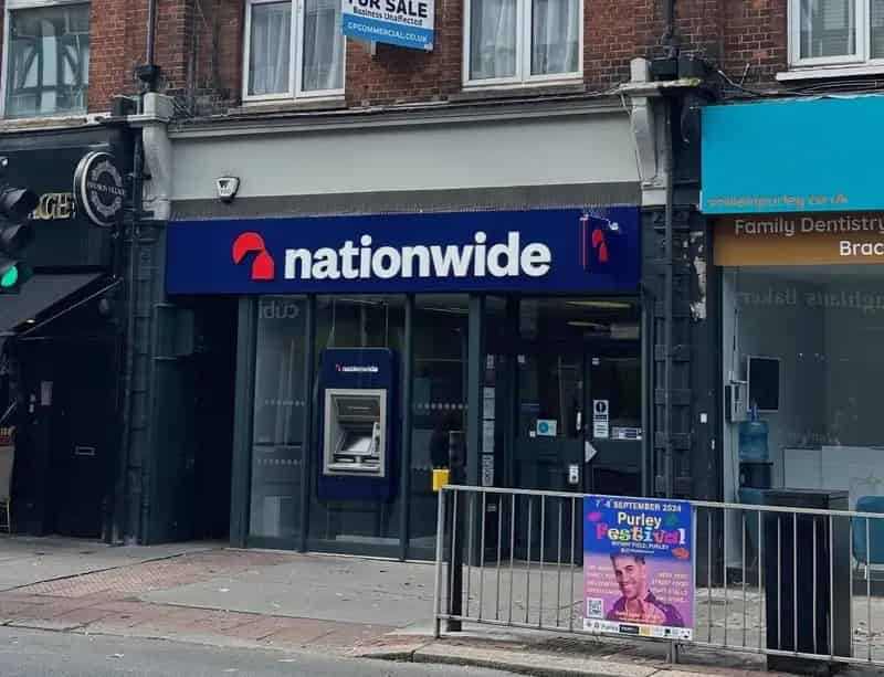 Retail Office with HMO Residential Suites in Purley