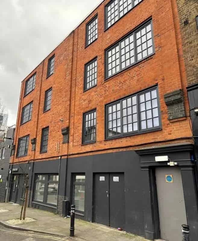 Modern Office Space For Lease Mixed Use Scheme