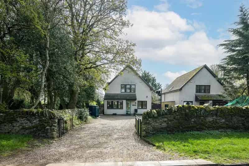 4 Bedroom Detached House for Sale in Auchterhouse