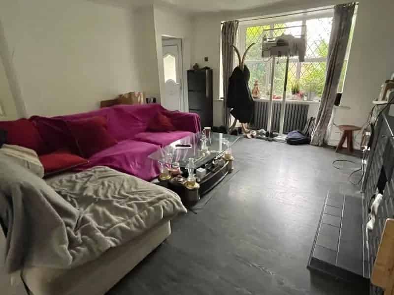 3 Bedroom End of Terrace House to Rent