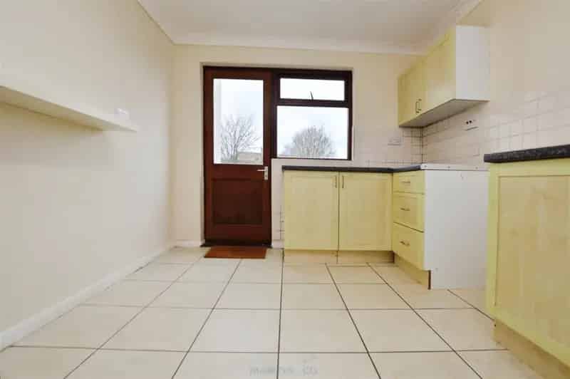 1 Bedroom Flat To Rent 567 SQ FT Available Now