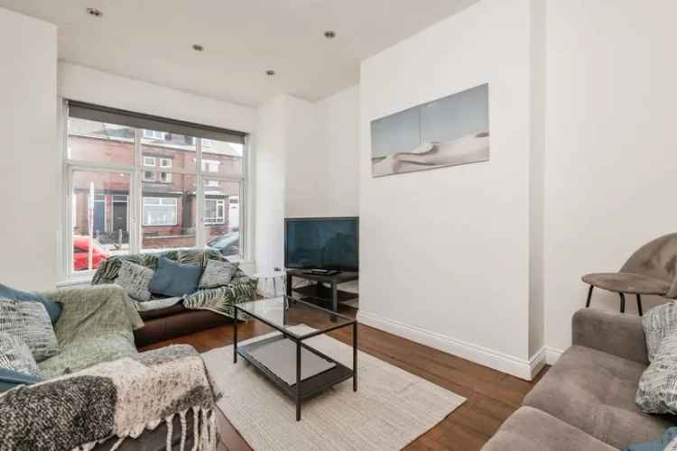 5 Bedroom House Ideal for Student Letting Near Leeds City Centre