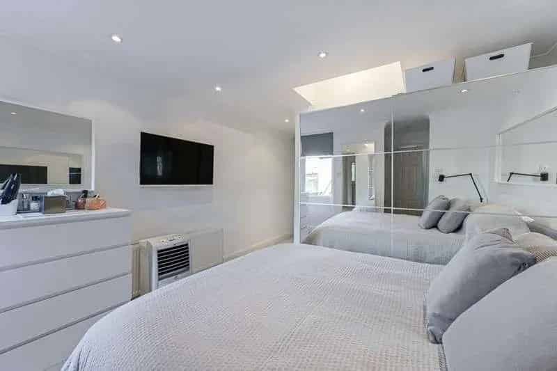 2 Bed Flat for Sale in South Kensington