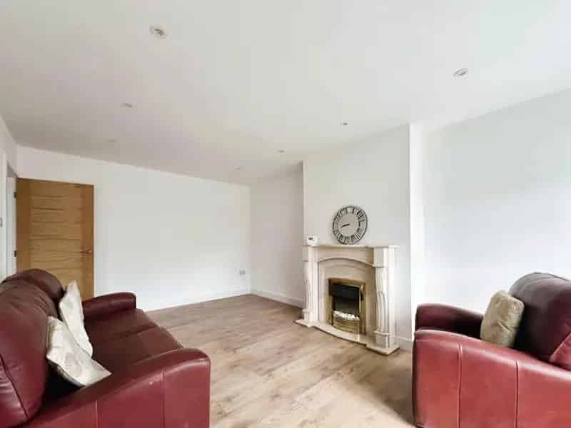 3 Bed Dorma Bungalow For Sale Popular Location Garage Garden