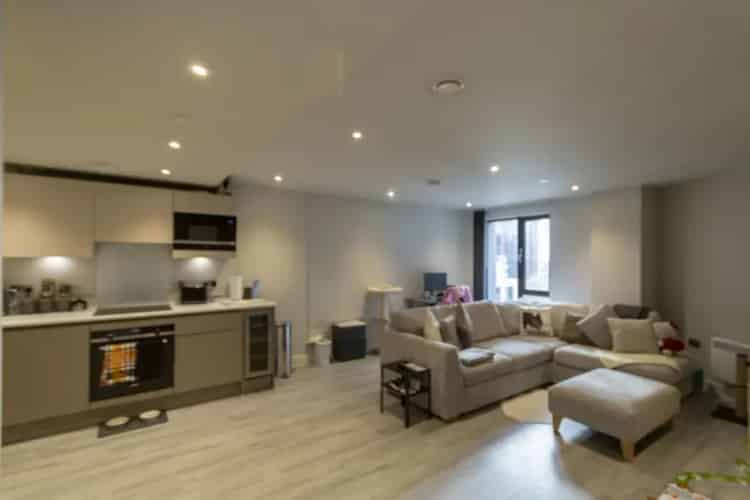 1 Bedroom Flat To Rent Available July 21 2025