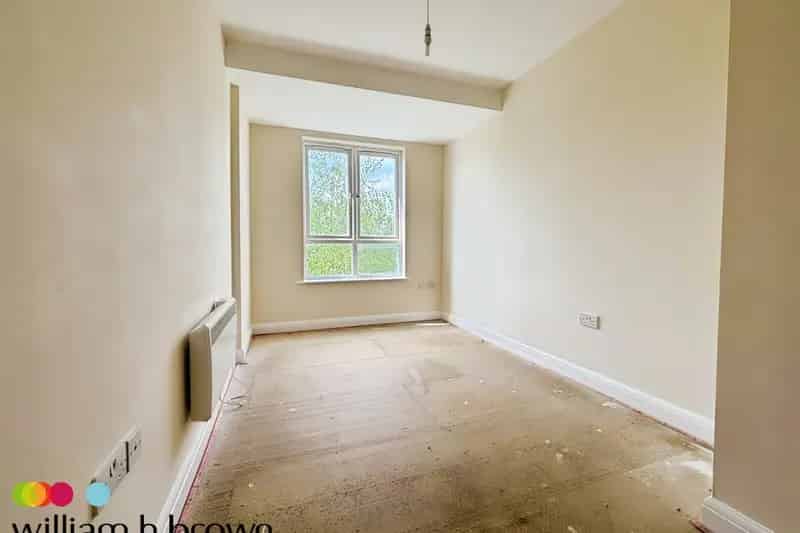 Two Bedroom Apartment Near Ipswich Town Centre and Train Station