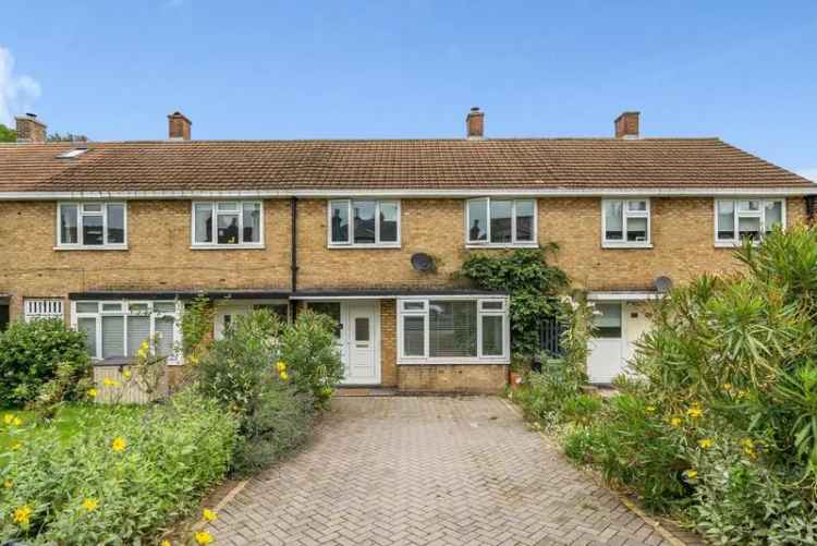 House For Sale in London, England