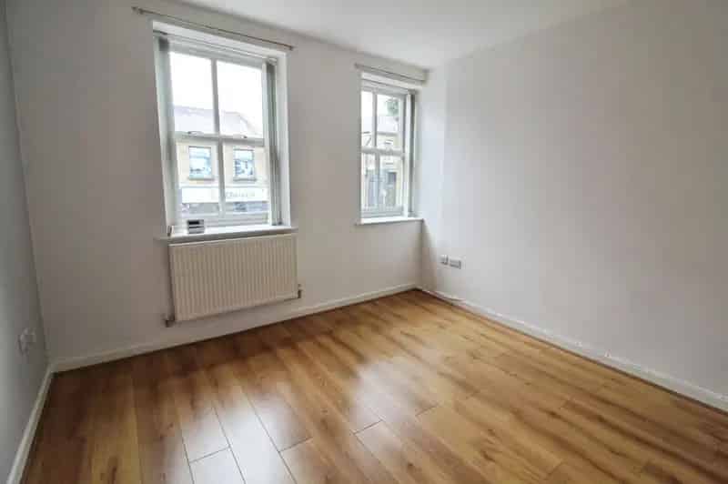 1 Bedroom Flat to Rent Colne Lancashire BB8
