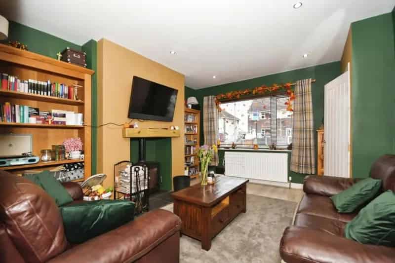 3 Bed Semi Detached House For Sale