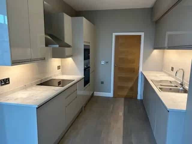 Refurbished First Floor Apartment  Grade II Listed Building Allocated Parking