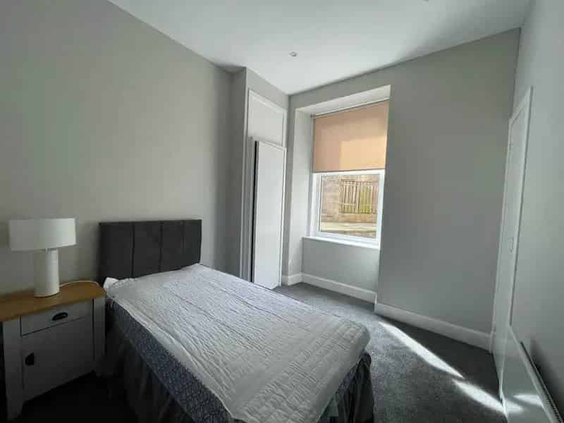 2 bedroom ground floor flat to rent