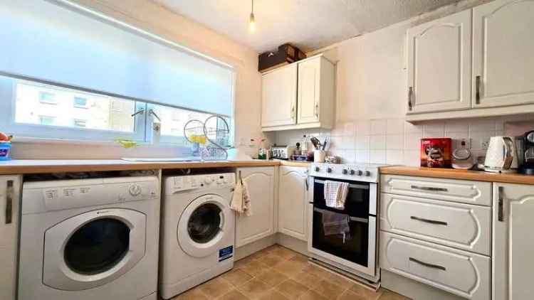 3 Bed Flat for Sale Near Glasgow City Centre