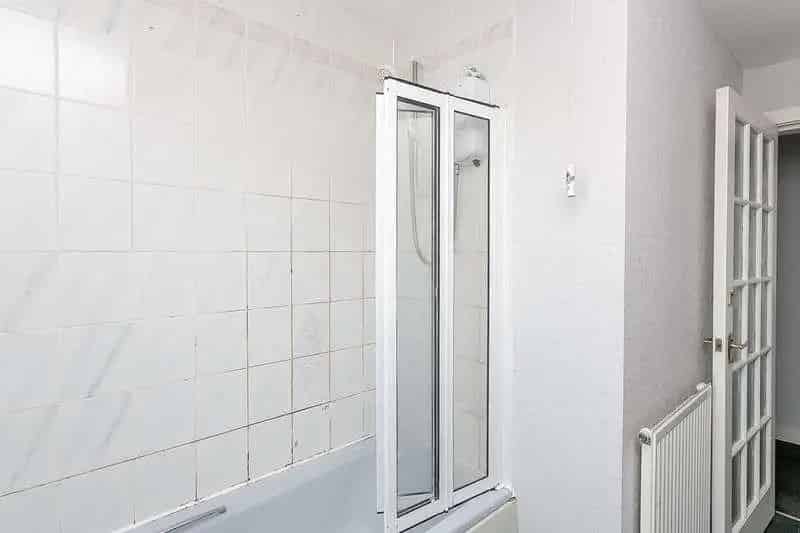 2 Bed Flat for Sale in Oxgangs Edinburgh