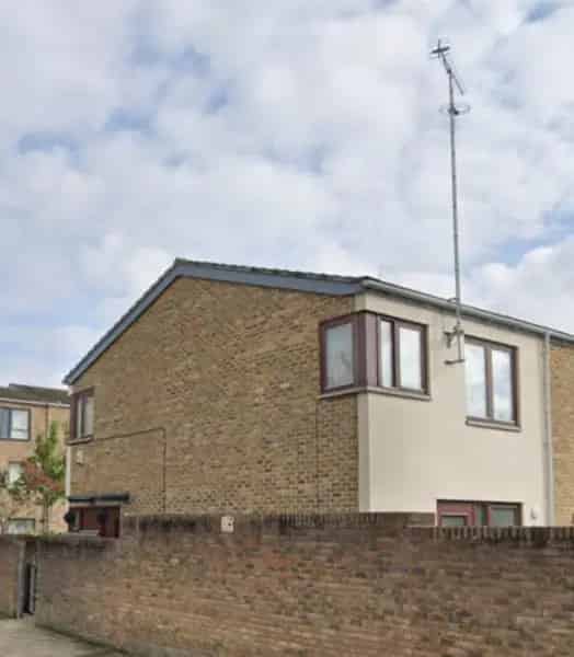 2 Bed House Near Wembley Harlesden London