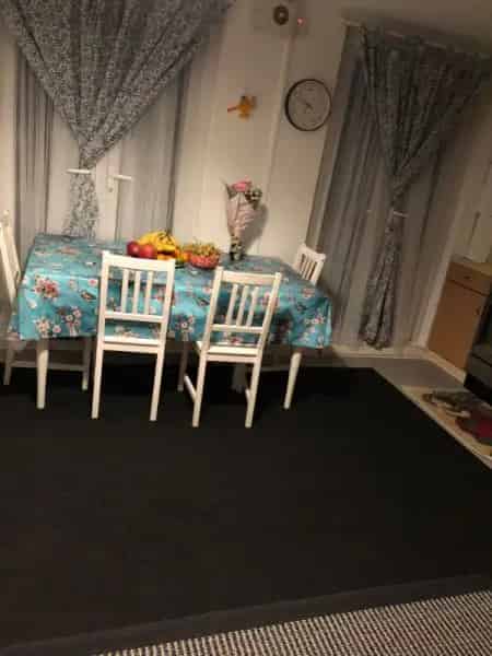 2 Bedroom Maisonette House Near Amenities