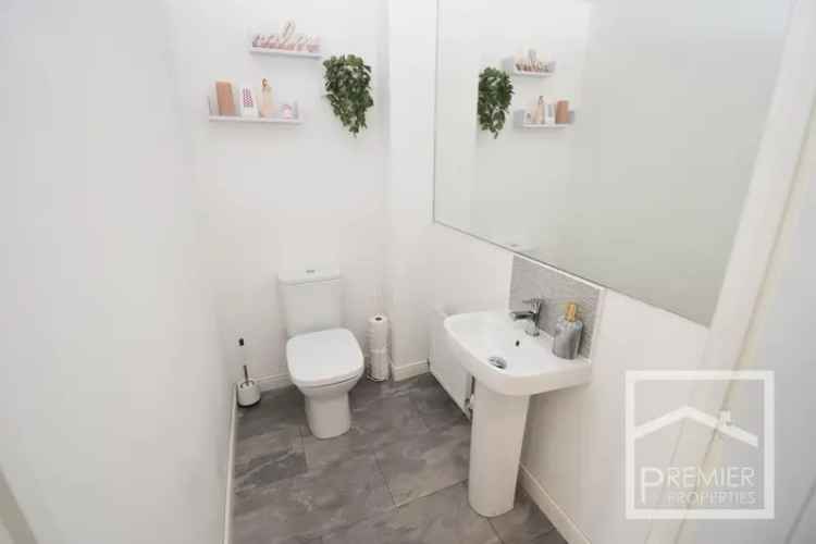 2 Bedroom Terraced House for Sale in Newton Farm Cambuslang