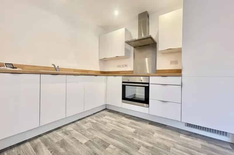 One Bedroom Flat near East Worthing Train Station