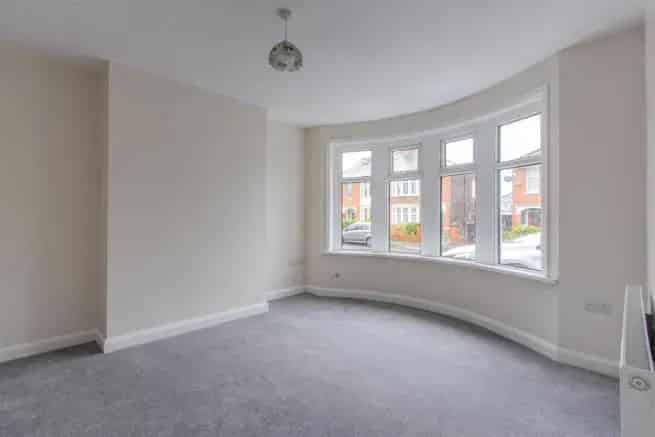 Four Bedroom House North Cardiff Family Home Newly Renovated