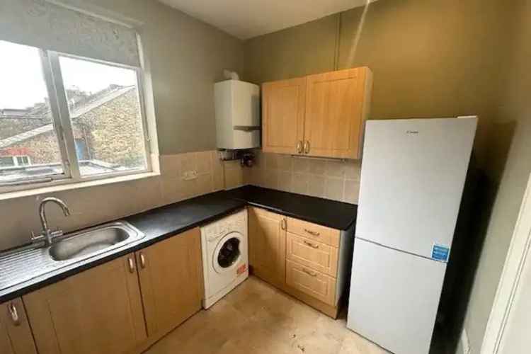 2 Bedroom Flat for Sale - Spacious Interior, Great Location