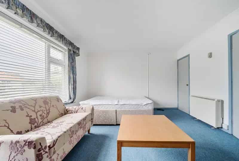 1 bedroom flat/apartment for sale