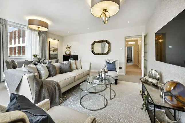 Flat to rent in Ebury Street, Belgravia, London SW1W