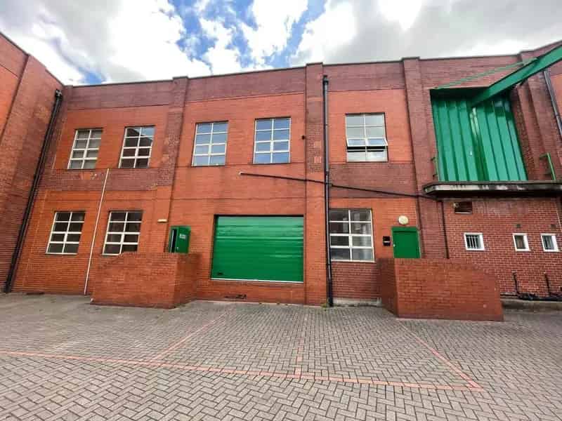 Sheffield City Centre WarehouseWorkshopStorage Units To Let