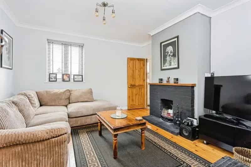 Recently Updated Detached Family Home with Sizeable Basement and South-Facing Garden
