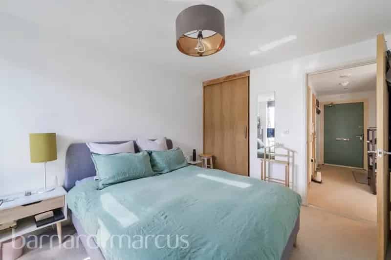 One Bedroom Apartment Near Peckham Rye Station