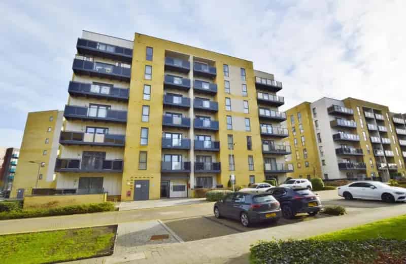 3 Bed Flat for Sale Barking Riverside