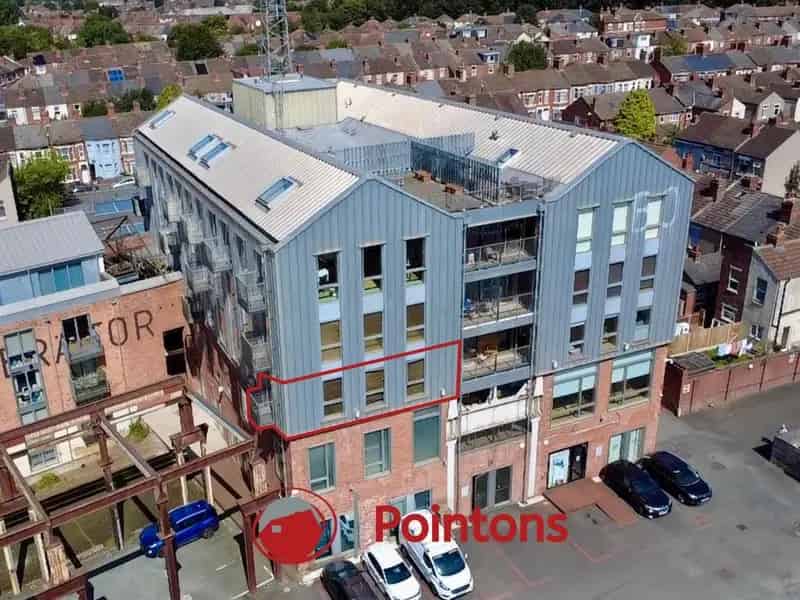 2 Bedroom Canal-Side Apartment Electric Wharf Coventry