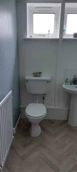 Large 2 Bed Adapted Ground Floor Flat Over 50s