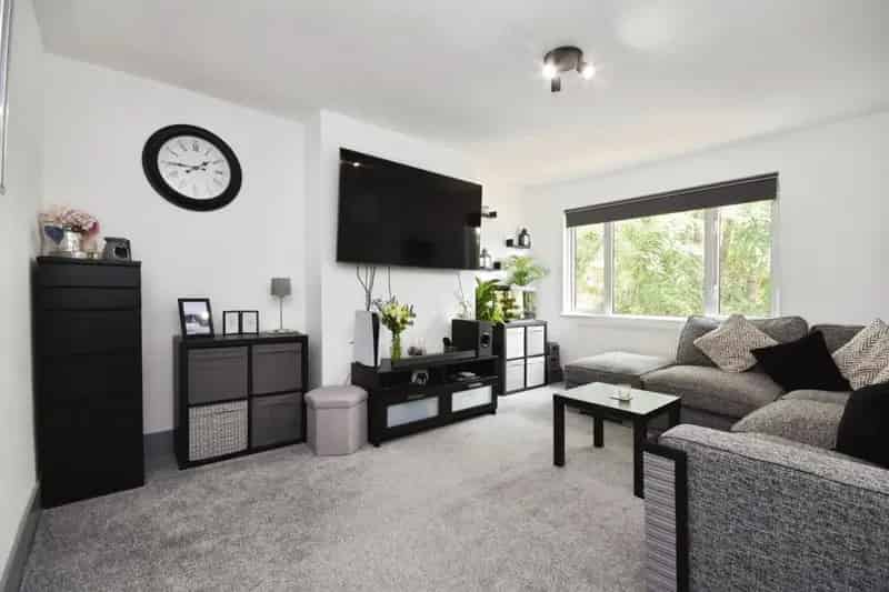 3-Bed Maisonette Near Chelmsford Station